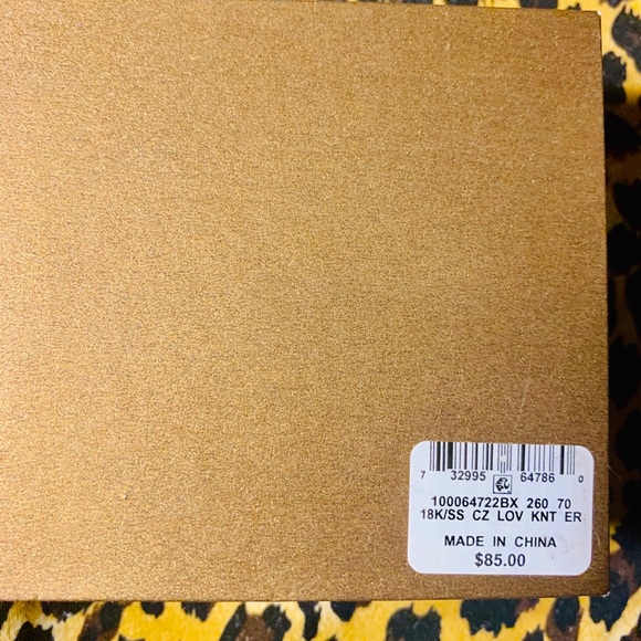 COPY - Ladies 18 Carat Gold Over Cubic Zirconia E… - Picture 4 of 4